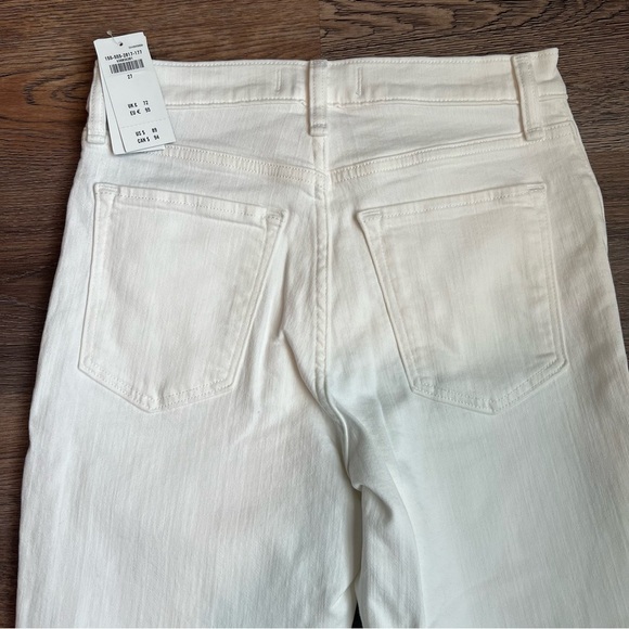 Abercrombie and Fitch White Jeans - Picture 4 of 6